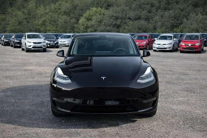Usata Tesla Model Y Performance 155 kW (211 CV) 2023 Nero SUV