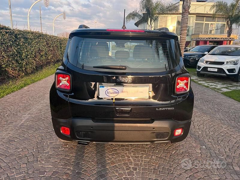 Usata Jeep Renegade Limited 130 CV (95 kW) 2021 Nero SUV