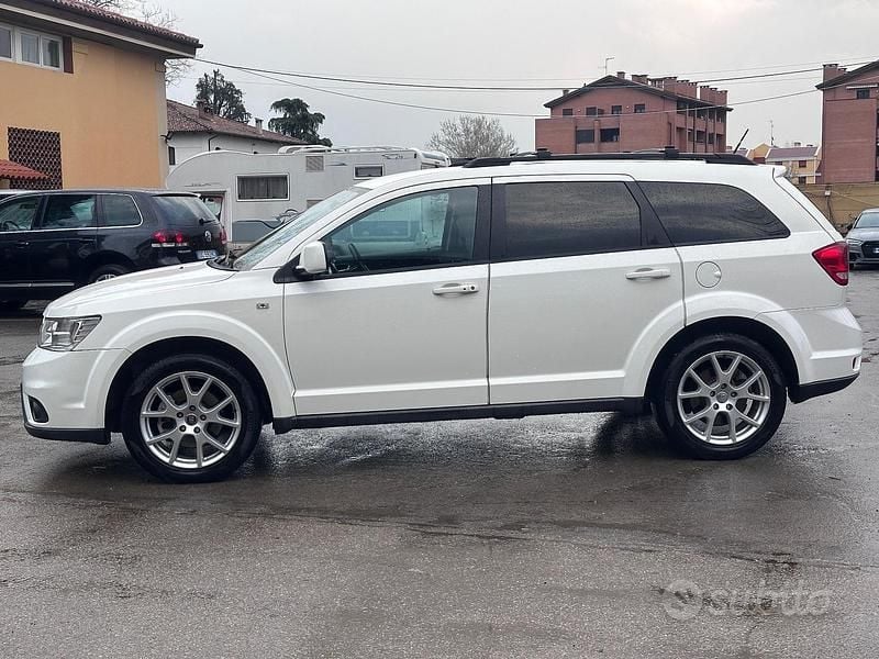 Usata Fiat Freemont Lounge 140 CV (102 kW) 2012 Bianco SUV