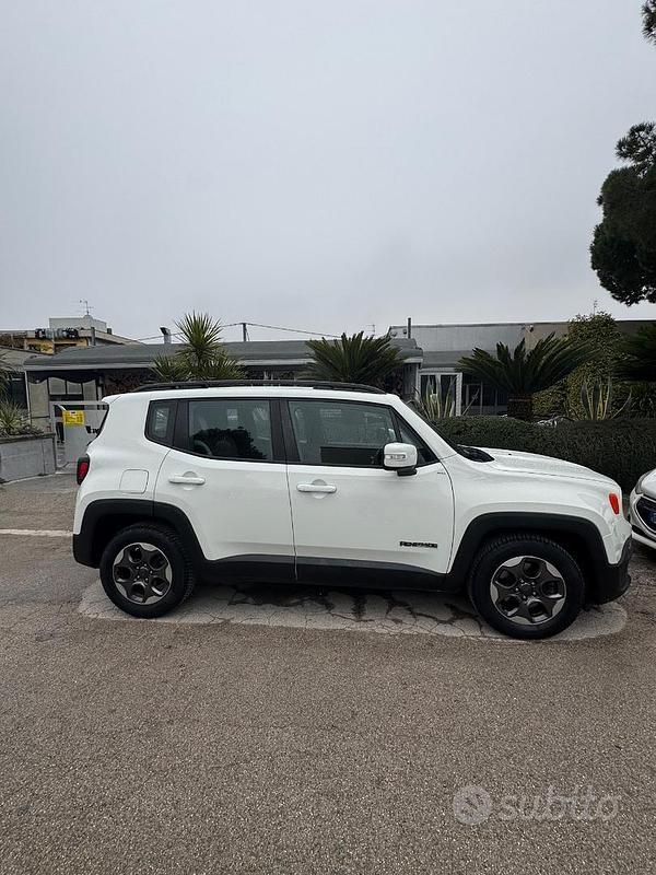 Usata Jeep Renegade 120 CV (88 kW) 2017 Bianco SUV