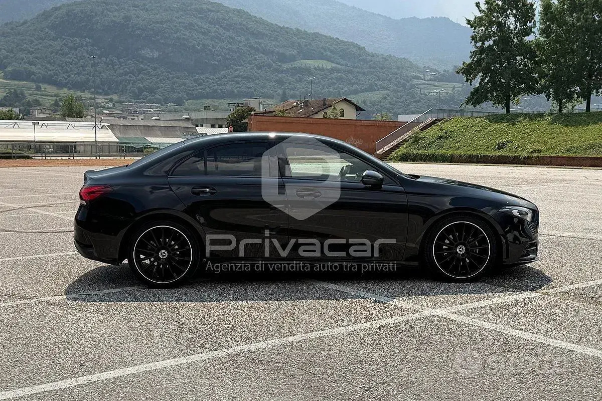 Usata Mercedes A200 Premium 150 CV (110 kW) 2020 Nero Berlina