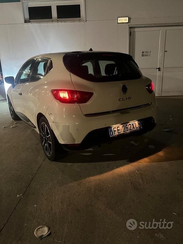 Usata Renault Clio IV 73 CV (53 kW) 2016 Utilitaria