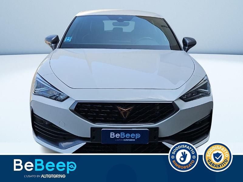Usata Cupra Leon 150 CV (110 kW) 2024 Bianco pastello Berlina