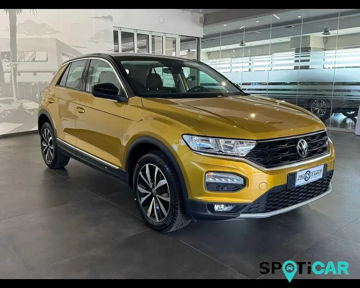Usata VW T-Roc Style 116 CV (85 kW) 2021 Giallo SUV