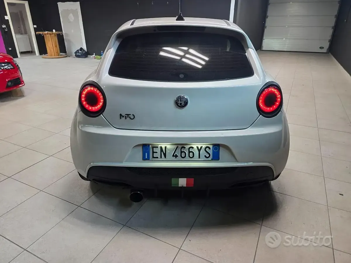Usata Alfa Romeo MiTo Distinctive 120 CV (88 kW) 2012 Bianco Utilitaria