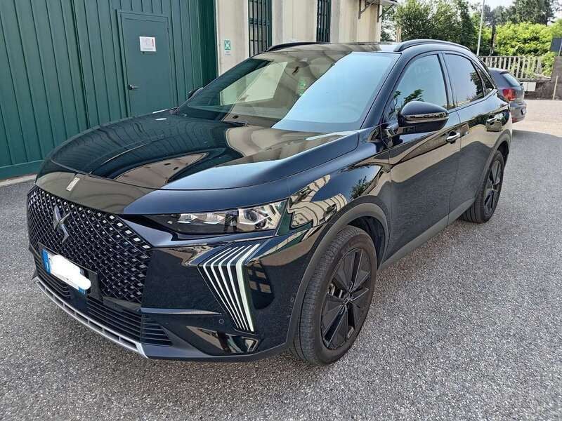 Nero Usata 2024 DS Automobiles DS7 Crossback Performance SUV | 32.499 € (Buon prezzo) - Immagine 1/4