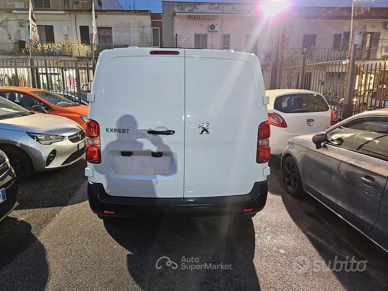 Usata Peugeot Expert S 122 CV (89 kW) 2019 Bianco Furgone