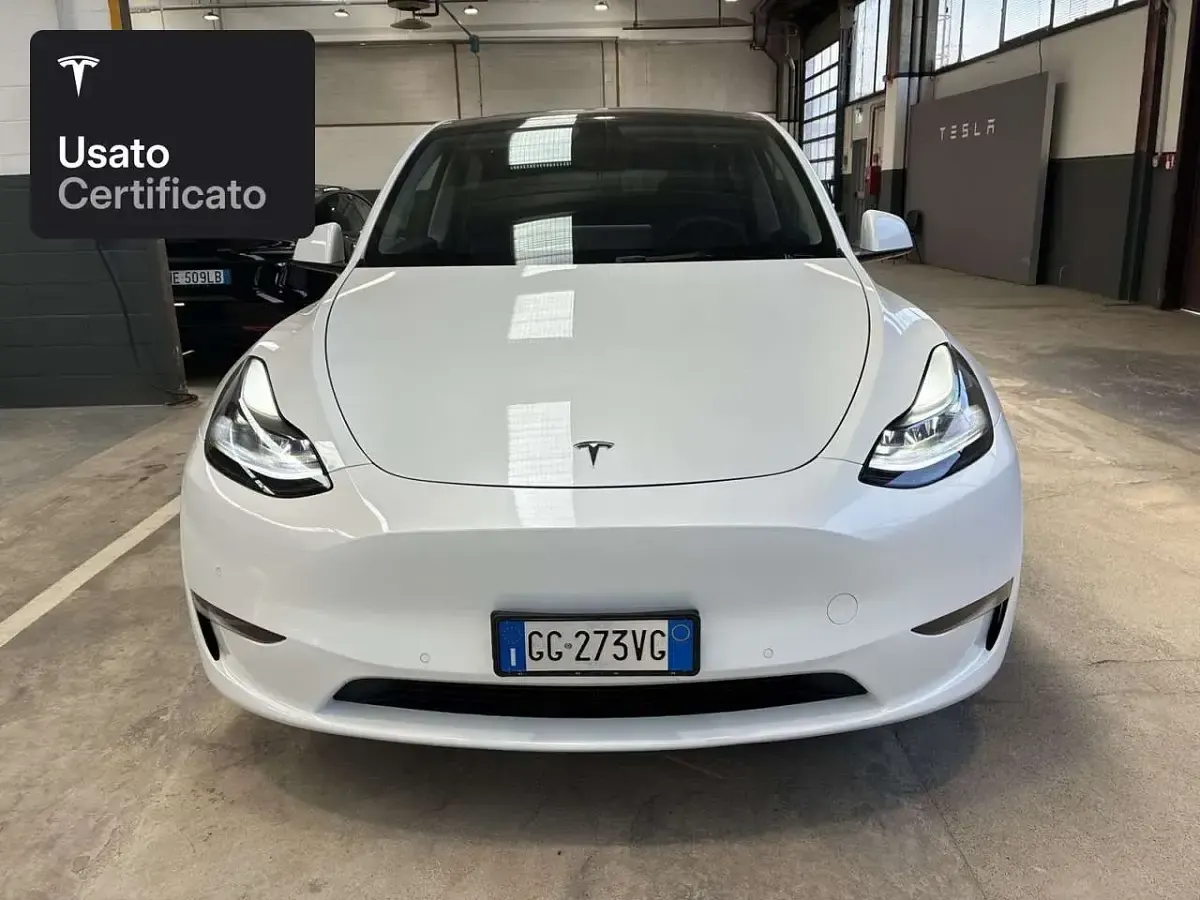 Usata Tesla Model Y Long Range AWD 258 kW (351 CV) 2022 Pearl white multicoat SUV