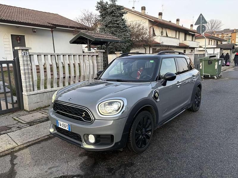 Usata Mini Countryman Hype 136 CV (100 kW) 2019 Nero SUV