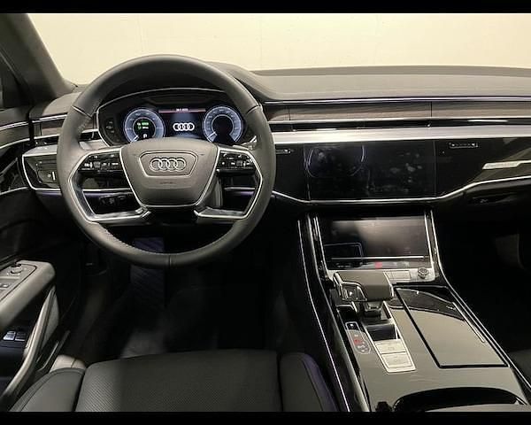 Usata Audi A8 Ambiente 340 CV (250 kW) 2021 Nero mythos metallizzato Berlina