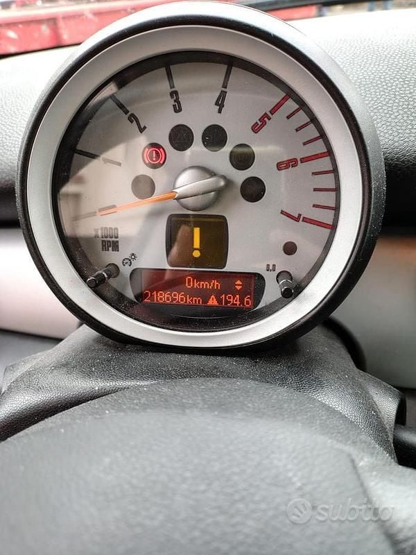 Usata Mini Cooper D Clubman 120 CV (88 kW) 2009 Rosso Station wagon