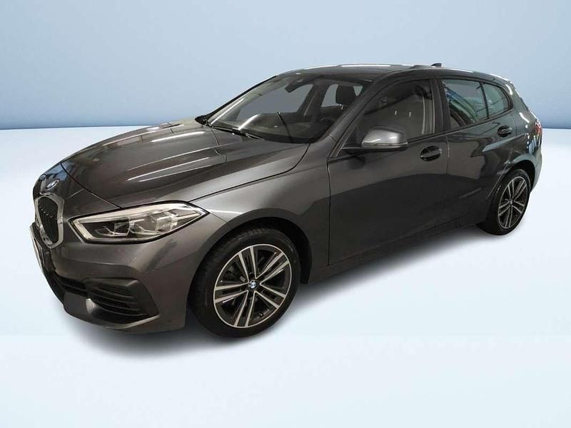 Usata BMW 118 Advantage 150 CV (110 kW) 2019 Grigio Utilitaria