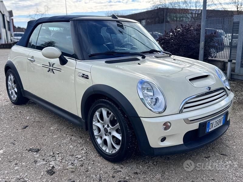 Usata Mini Cooper S Cabriolet 170 CV (125 kW) 2007 Bianco Cabrio