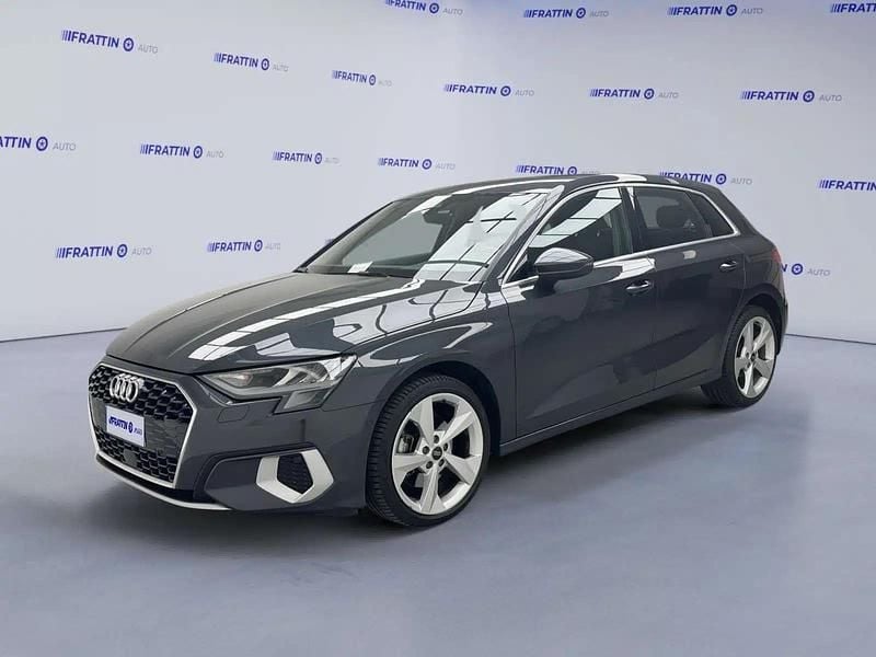 Usata Audi A3 Sportback Advanced 116 CV (85 kW) 2020 Grigio scuro Utilitaria