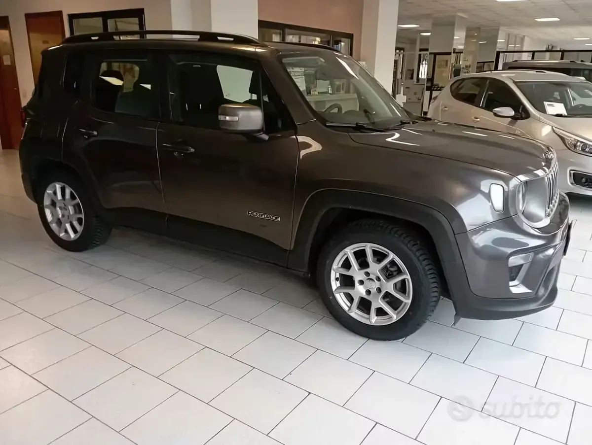 Usata Jeep Renegade Longitude 130 CV (95 kW) 2021 Grigio SUV