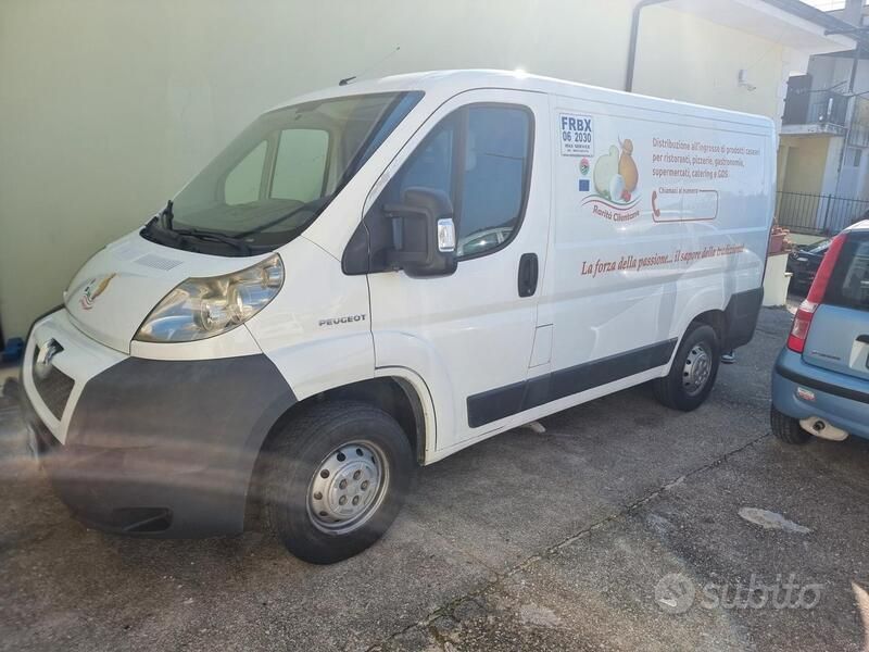 Usata Peugeot Boxer 120 CV (88 kW) 2008 Bianco Furgone