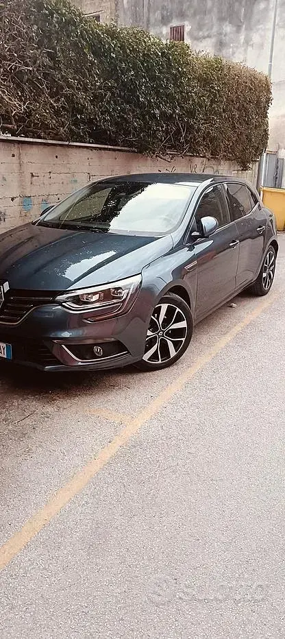 Usata Renault Mégane IV 116 CV (85 kW) 2019 Berlina
