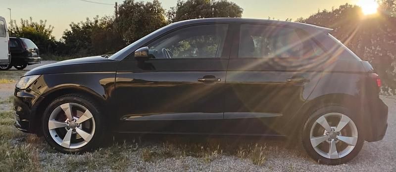 Usata Audi A1 116 CV (85 kW) 2015 Nero Utilitaria