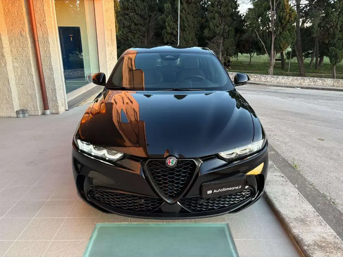Usata Alfa Romeo Tonale Sprint 131 CV (96 kW) 2024 Nero SUV