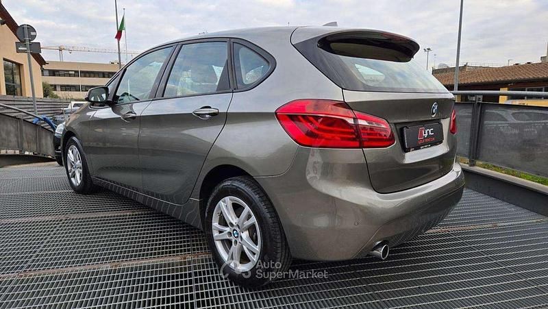 Usata BMW 216 Active Tourer Efficient Dynamics 116 CV (85 kW) 2015 Grigio Monovolume