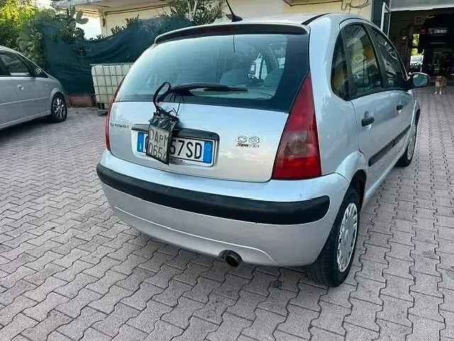 Usata Citroën C3 68 CV (50 kW) 2005 Argento Utilitaria