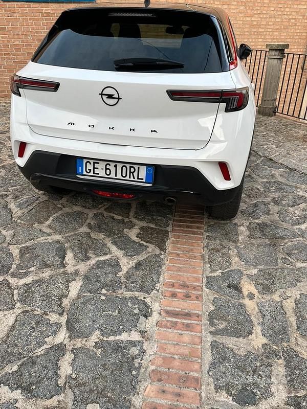 Usata Opel Mokka GS Line 110 CV (80 kW) 2022 Bianco SUV