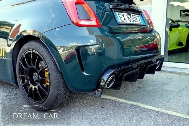 Usata Abarth 500 Custom 140 CV (102 kW) 2014 Verde pastello Utilitaria