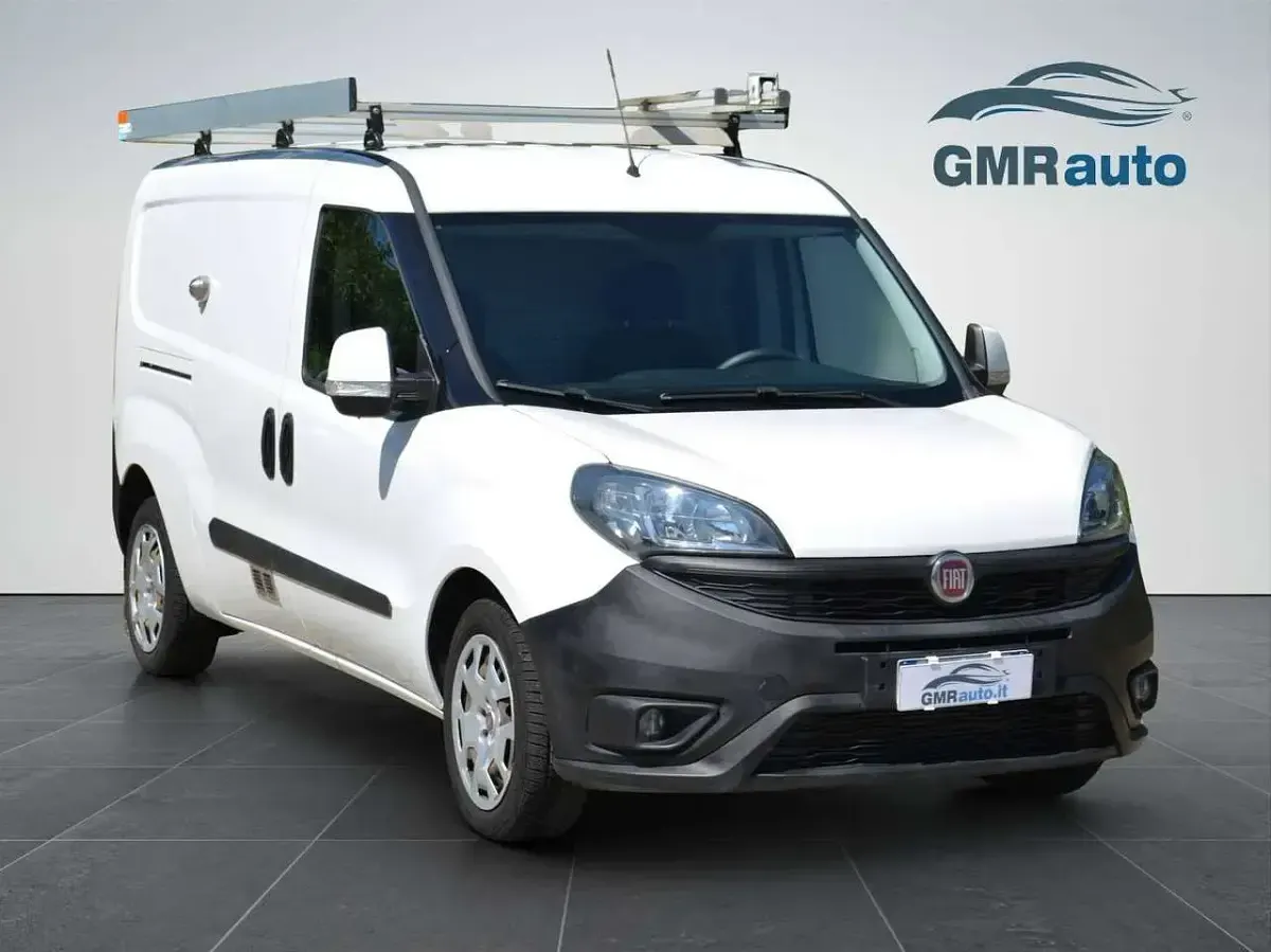 Usata Fiat Doblò Active 103 CV (75 kW) 2018 Nero Monovolume