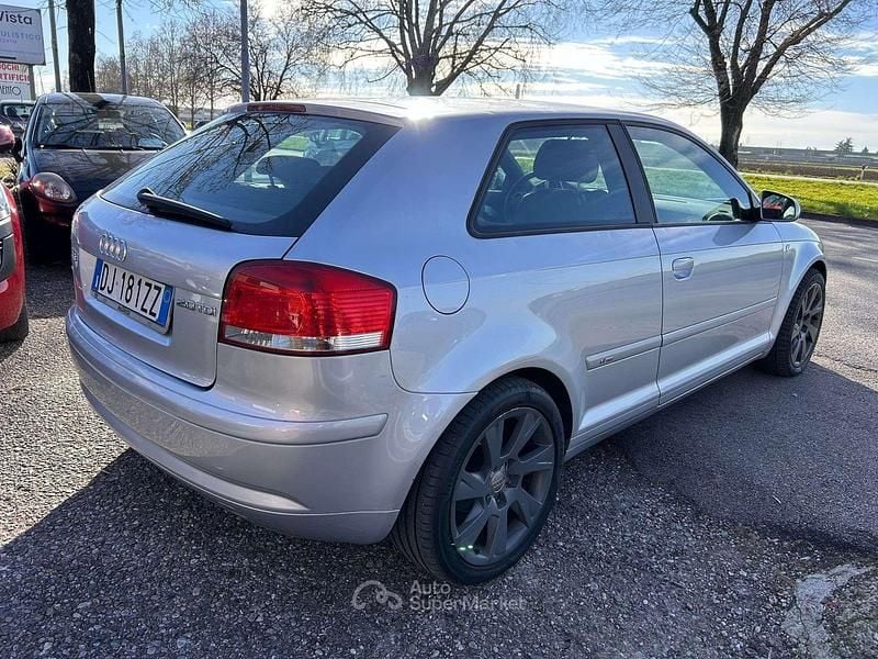 Usata Audi A3 Ambiente 140 CV (102 kW) 2007 Grigio Utilitaria