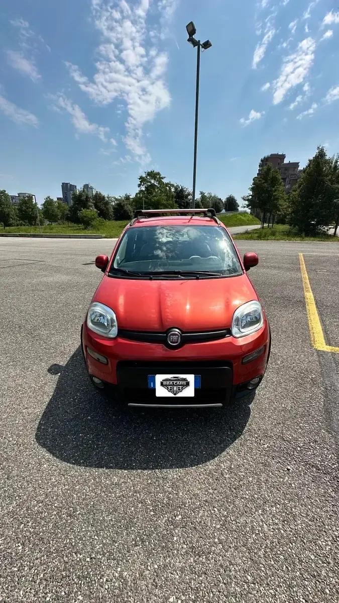 Usata Fiat Panda 4x4 S 75 CV (55 kW) 2014 Arancione Utilitaria