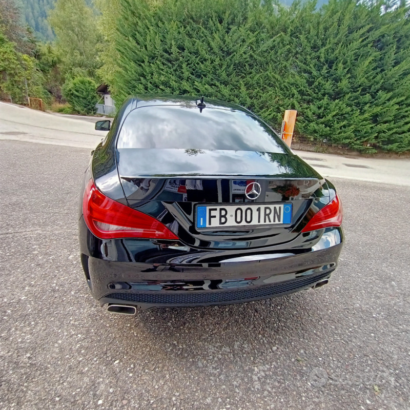 Usato 2015 Mercedes CLA220 2.1 Diesel 136 CV (22.000 €)