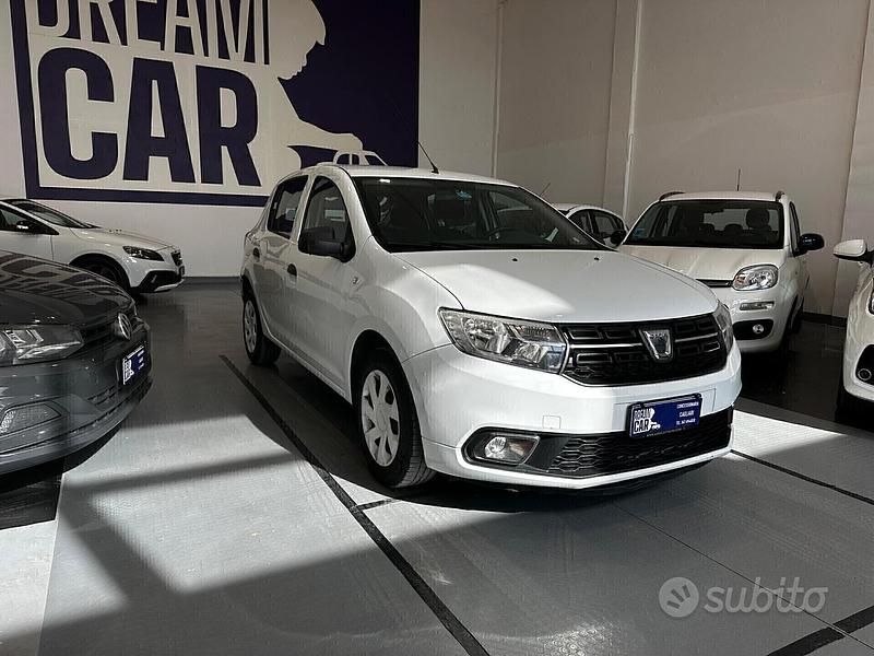 Usata Dacia Sandero Ambiance 75 CV (55 kW) 2017 Bianco Berlina