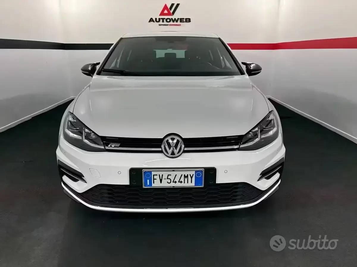 Usata VW Golf VII R-line 116 CV (85 kW) 2019 Bianco Berlina