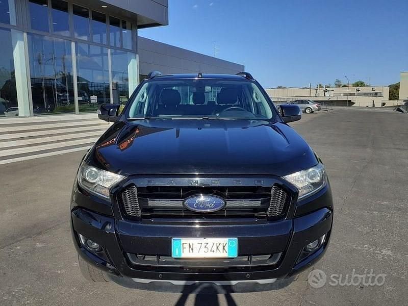 Usata Ford Ranger Limited 200 CV (147 kW) 2018 Nero Pick-up