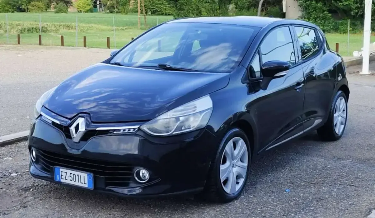 Usata Renault Clio IV 75 CV (55 kW) 2015 Nero Berlina