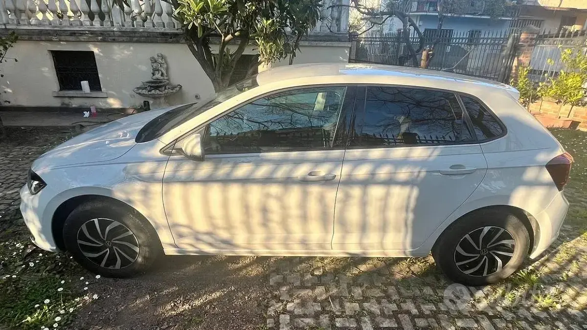 Usata VW Polo Edition 95 CV (69 kW) 2024 Grigio Utilitaria