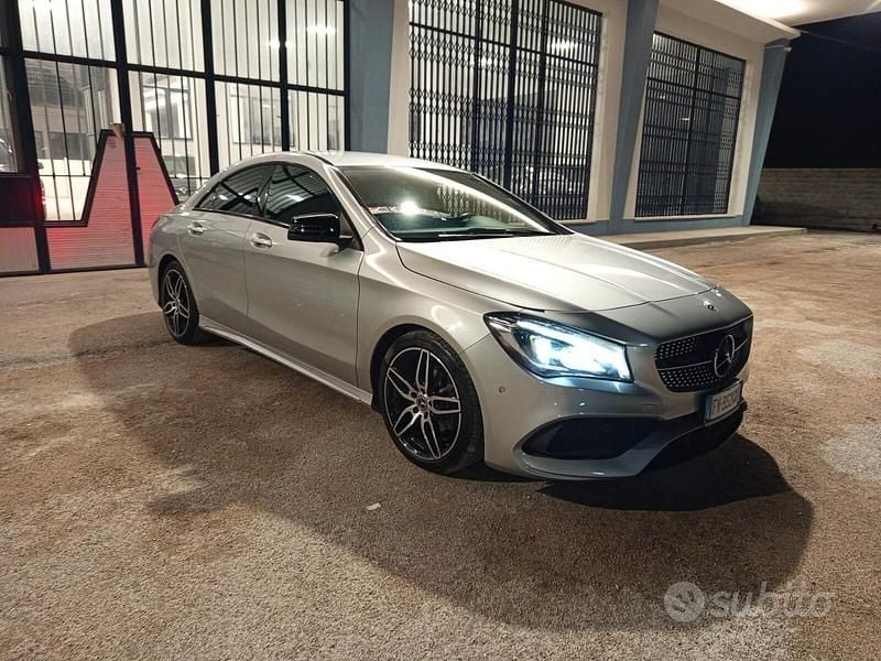 Usata Mercedes CLA200 Executive 135 CV (99 kW) 2019 Grigio Berlina