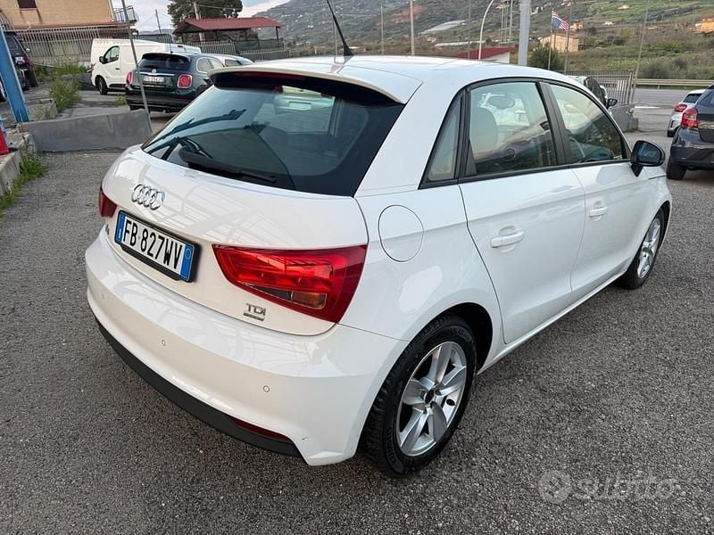 Usata Audi A1 116 CV (85 kW) 2016 Bianco Utilitaria