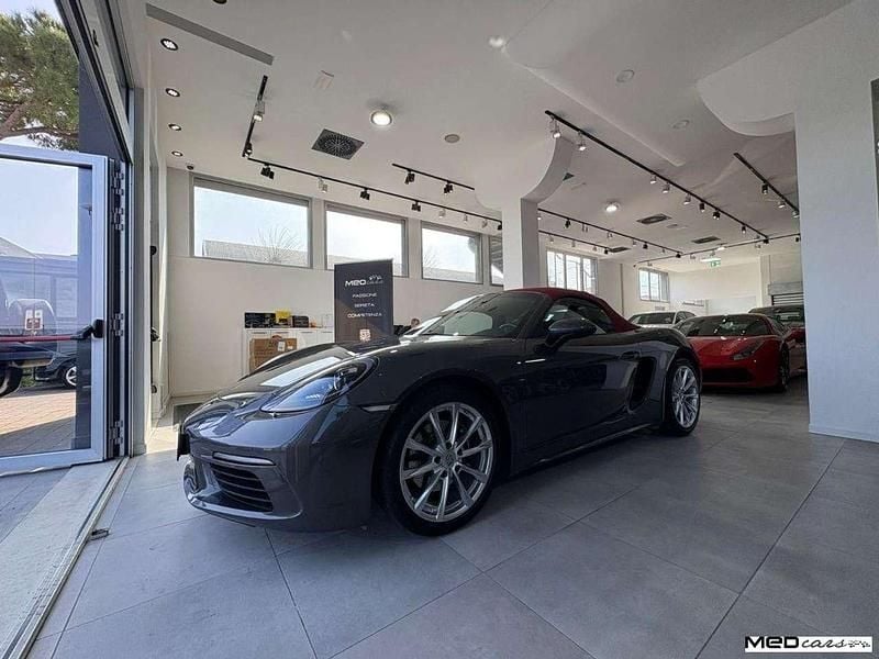 Usata Porsche 718 299 CV (219 kW) 2022 Grigio Cabrio