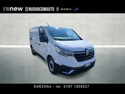 Usata Renault Trafic 150 CV (110 kW) 2024 Bianco Monovolume