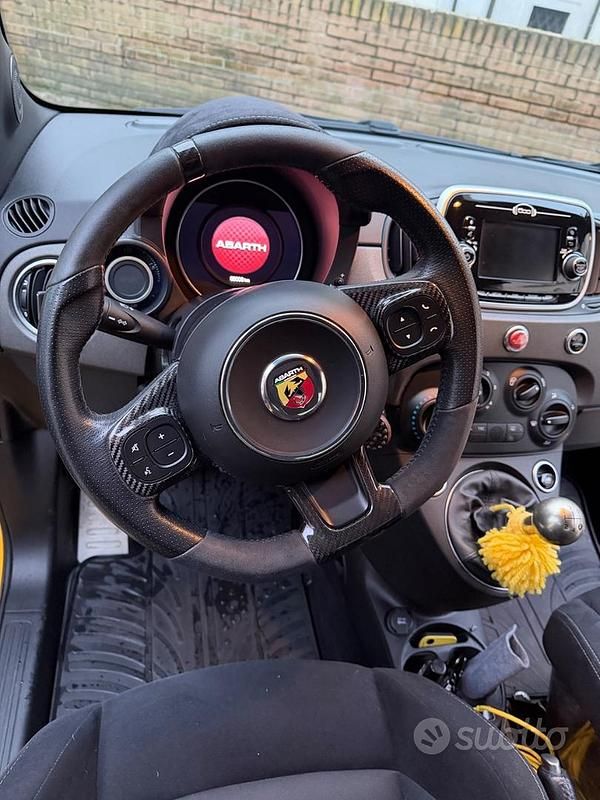 Usata Abarth 595 Competizione 180 CV (132 kW) 2016 Giallo Utilitaria