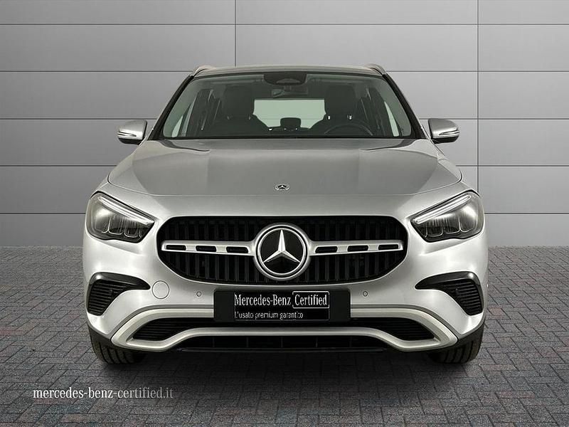 Usata Mercedes GLA180 Advanced 116 CV (85 kW) 2025 Argento SUV