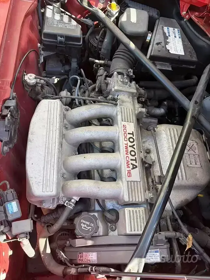 Usata Toyota MR2 GT 208 CV (152 kW) 1994 Rosso Cabrio
