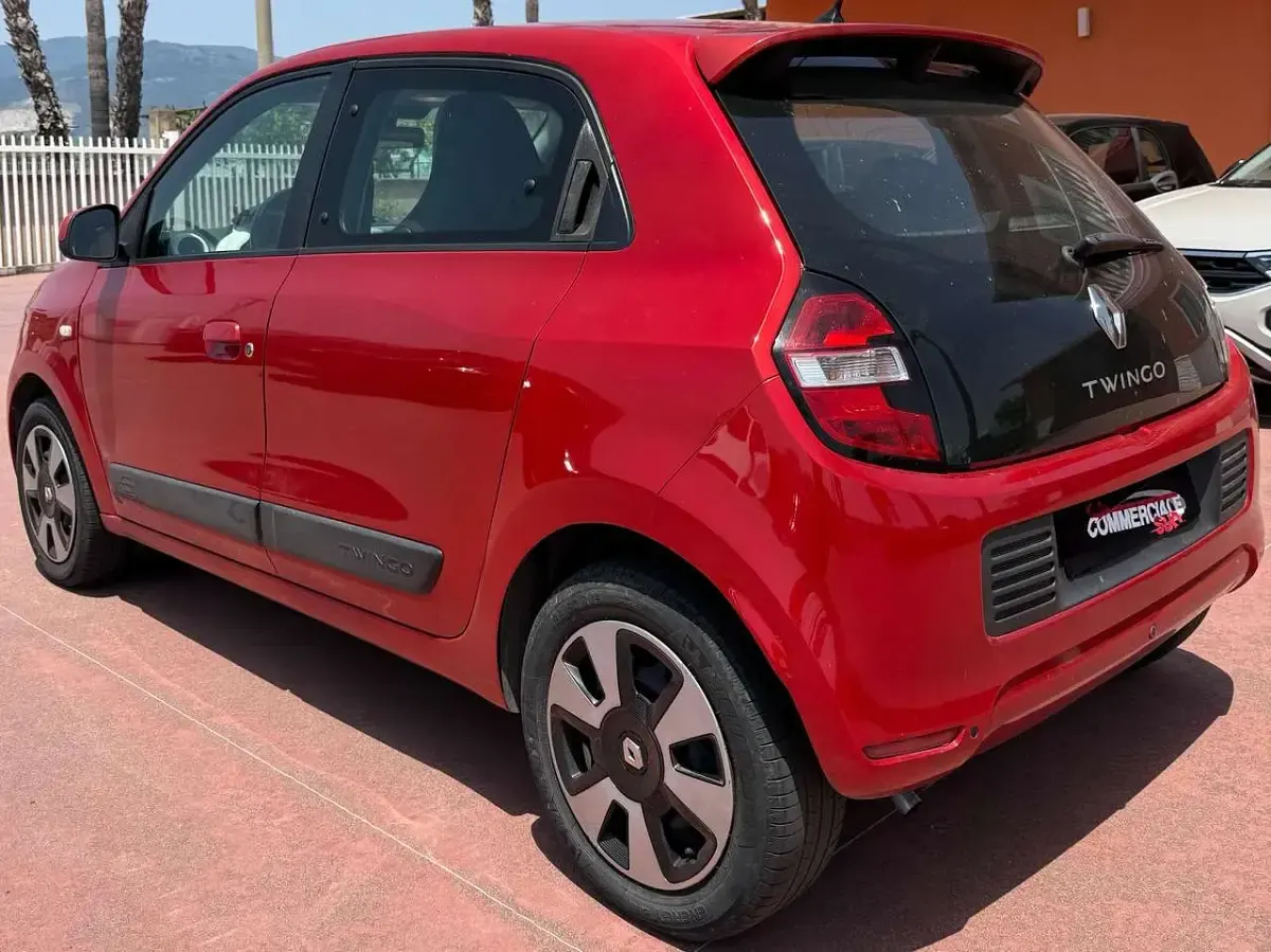 Usata Renault Twingo 75 CV (55 kW) 2014 Rosso Utilitaria