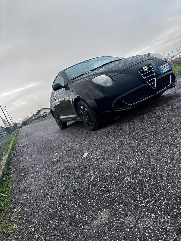 Usata Alfa Romeo MiTo 70 CV (51 kW) 2014 Nero Utilitaria