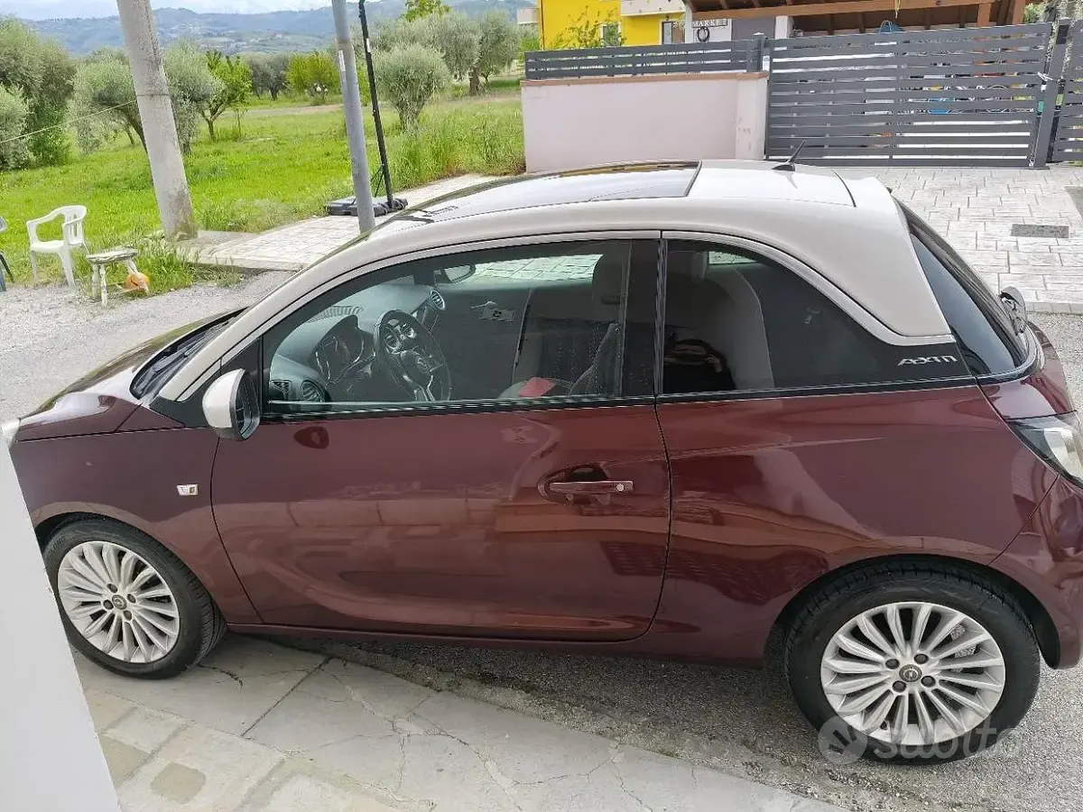 Usata Opel Adam 87 CV (63 kW) 2015 Rosso Utilitaria