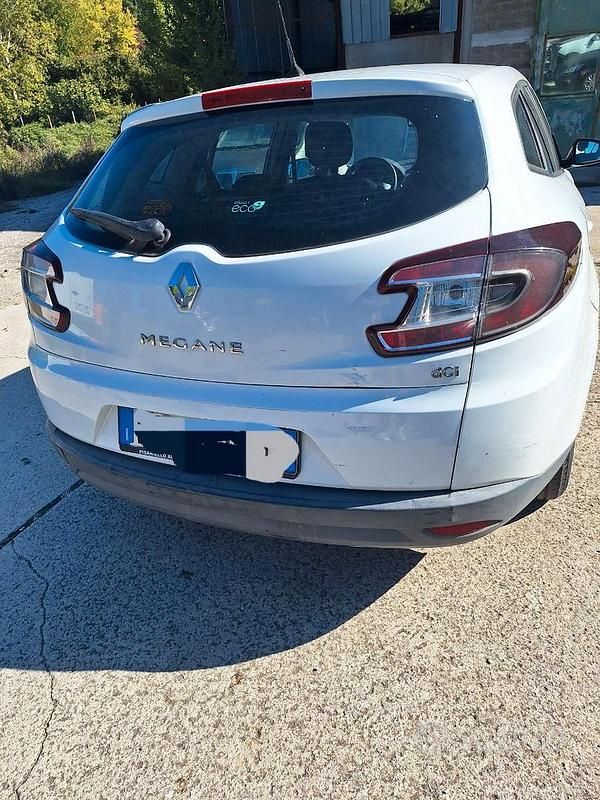 Usata Renault Mégane GrandTour 110 CV (80 kW) 2010 Bianco Station wagon