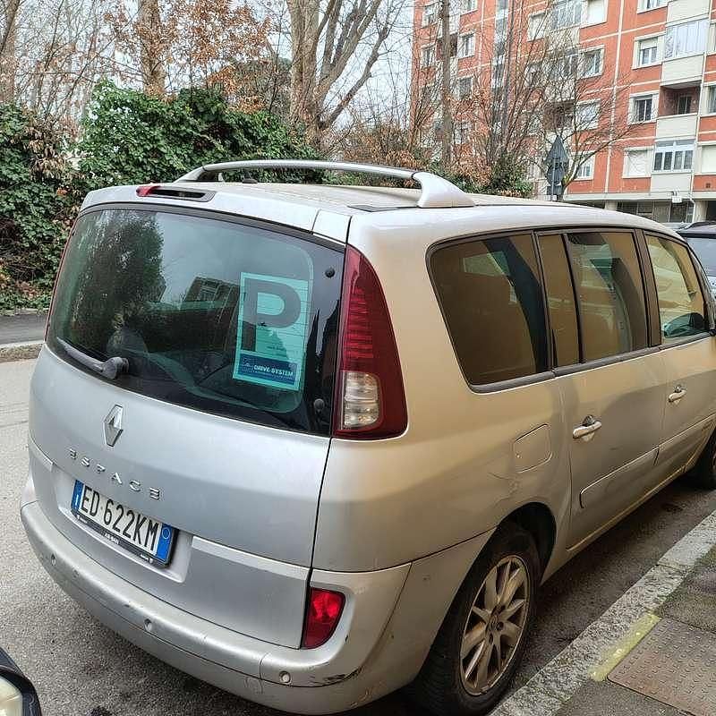 Usata Renault Grand Espace 173 CV (127 kW) 2010 Argento Monovolume
