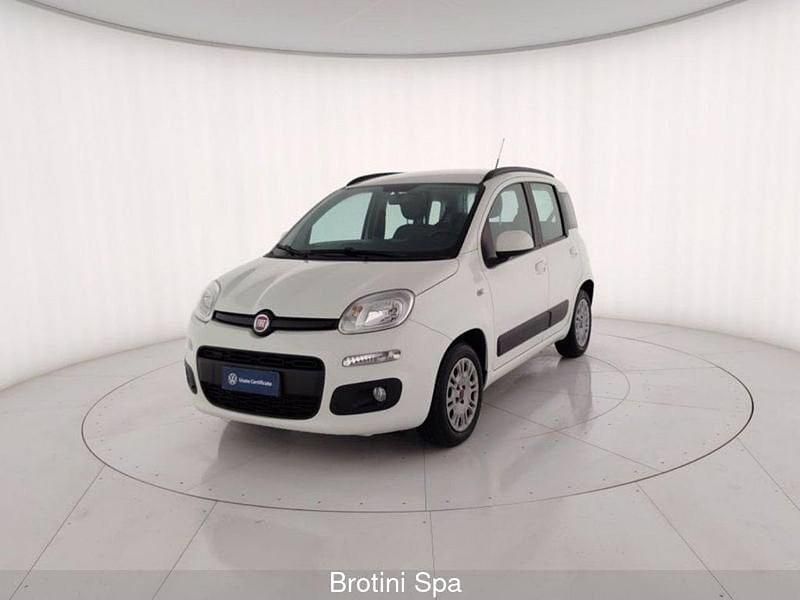 Bianco pastello Usata 2016 Fiat Panda Easy Tre volumi | 7900 € (Buon prezzo) - Immagine 1/4