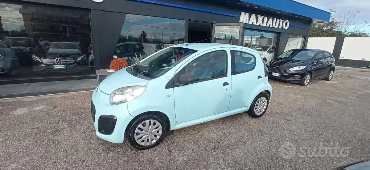 Usata Citroën C1 68 CV (50 kW) 2013 Blu Utilitaria